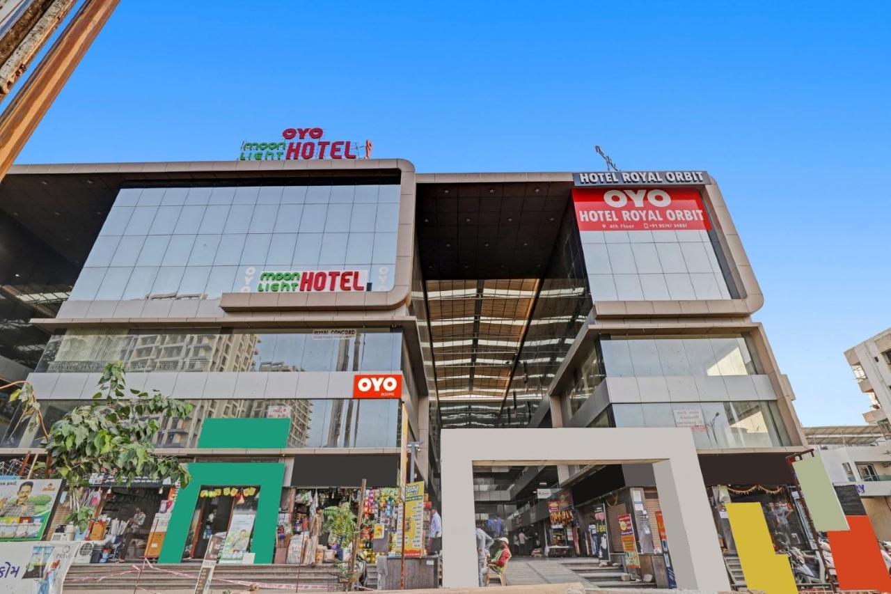 Hotel O Royal Orbit Сурат Экстерьер фото